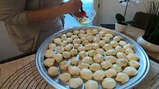 Mantija si n&euml; Burektore sipas recet&euml;s s&euml; gjyshes - Mantia q&euml; Shkrihen n&euml; goj&euml; 👌 😍