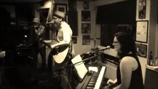 The Southern Fold - 'Run On (For A Long Time)' feat. Malcolm Noonan on Harp