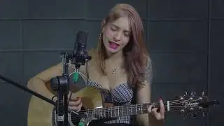 Ma&iacute;ra Bas&iacute;lio - In versos
