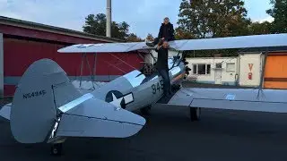 Flying a 1943 Boeing Stearman