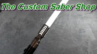 Unboxing lightsaber blade holder 28 from the Custom Saber Shop [Saber Sunday]