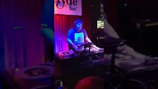 House of Vibez featuring DJ Eyez and special guest Dj 45 Revolver.