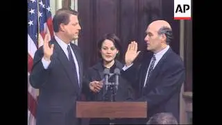 USA: NEW SECRETARY OF COMMERCE WILLIAM DALEY SWORN IN