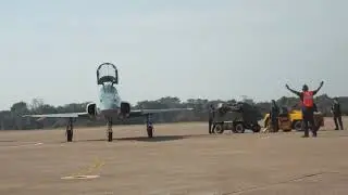 F-5E RTAF taxi from parking