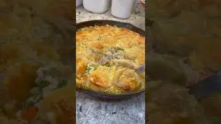 Easy Chicken Pot Pie 🥧