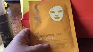 For Uk - M & S Summer beauty box