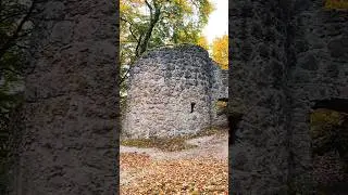 Burgruine Leienfels im Herbst