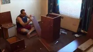 2 Minute office desk assembly