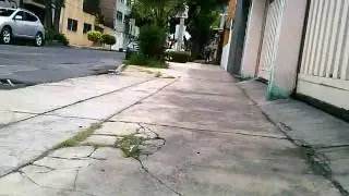 Buscando un spot donde patinar!!