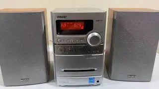 CMT-NEZ3 Radio