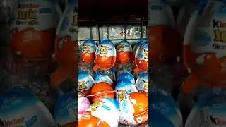 Surprise eggs kinder joy blue vs pink edition #shorts #kinderjoysurpriseeggs
