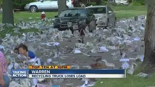 Recycling truck loses load