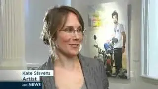 Stevens wins female art prize