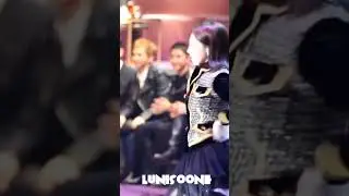 KYUNGSOO LOOKING AT NAYEON WHILE DANCING CHEER UP INTERACTION #kyungsoo #nayeon #exo #twice