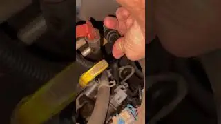 Замена разъема шланга отопителя #автомобиль #сделайсам #как