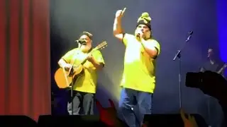 Tenacious D perform Lose Yourself (Eminem)