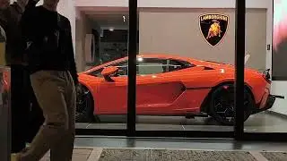Driving around Puerto Banus car dealershops