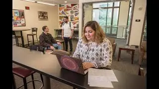 Explore Majors, Choose Classes & More with Academic Advising