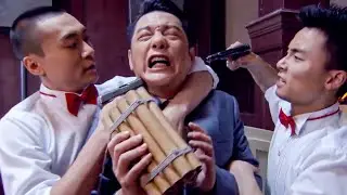 Sát Thủ Bồi Bàn Và Kế Hoạch Ám Sát Tên Thị Trưởng Chó Săn
