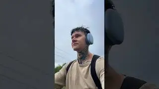 Спалили, что снимаю видео блог на работе 