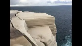 Wedding Cake rock is collapsing