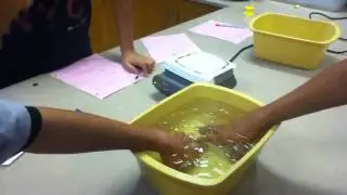 Hand in ice water contest