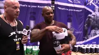 Kooler с Flex и Stan на выставке Europa Expo 2015 в Орландо