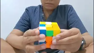 Caio Lemos resolvendo cubo m&aacute;gico