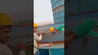 kapani ek ladki  पसंद आई थी मामा wbhi.  gehumkatne gaw chali gai mama