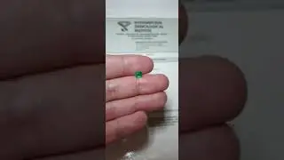 Emerald 0.60 ct