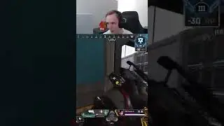 this nade makes 1v3ing easy #shorts