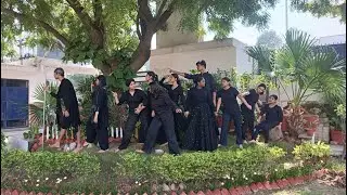 Bal Bharati Noida DandiMarch symbolic 11 Statues representation