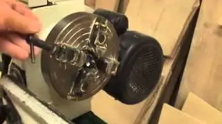 Станок токарный по дереву  HOLZSTAR DB900