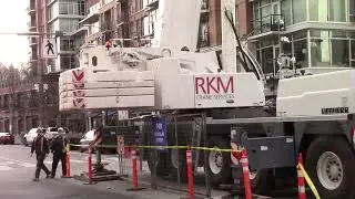 07/2021 LIEBHERR LTM 1250-5.1, RKM CRANE SERVICES No. 275, Victoria, B.C., Canada, January 22, 2026