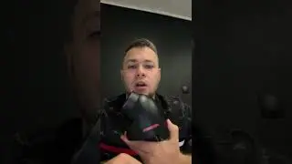 Червоне то любов а чорне то камера)))