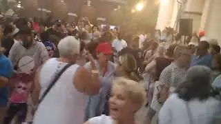 DANCING OUTSIDE IN THE SUMMERTIME #AWinWinMove #AWinWinMoveTV