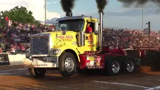 Lucas Oil Pro Stock Semis Pulling At The Buck 6/17/17