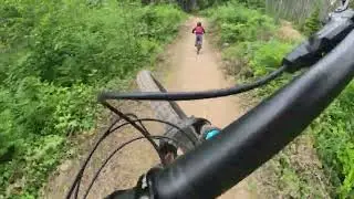 Following Ryan on Over Easy at Port Gamble Heritage Park #mtb #downhill #emtb