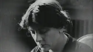 Laura Brackney - La Souriante Madame Beudet, dream scene