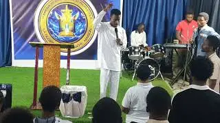 Mega service proph&eacute;tique avec le schammar simeon matondo 
