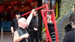 Steve Santini escapes from the Dagger Trap at Ripley's Niagara Falls