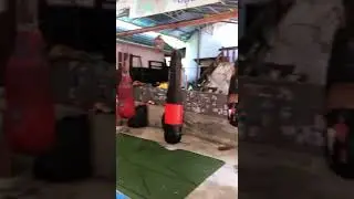 Singpatong Sitnumnoi . EL MEJOR GIMNASIO EN EL QUE HE ENTRENADO.
