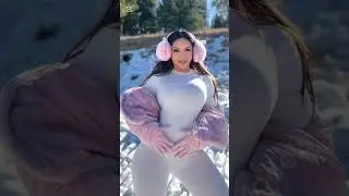 Missperu: Биография элегантной и пышной модели plus size, меняющей представление о современной музе.