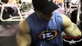 Flex Lewis - Chest Workout 2013