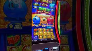 3 BONUSES and a CRAZY LINE PAY at the end! 🎰 #slots #casino #jackpot #gambling #winner #shorts