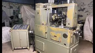 Gear Hobbing Machine - Donini A29 - 3.5 Module x 290 mm Gear Diameter