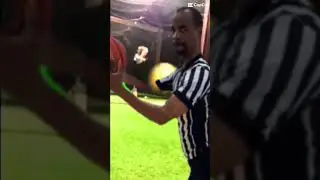 Referee meme 😂😂