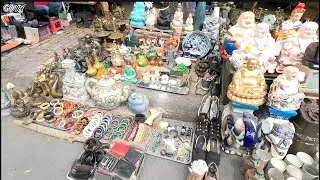 THE NHAT TAO FLEA MARKET IN DISTRICT 11, HO CHI MINH CITY, IS THE LARGEST IN VIETNAM.