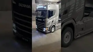 silver rc truck huina rc scania 770s. #silverrc #sikverrctruck #huina #huinatruck #huinascania #rc