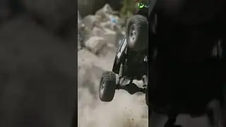 OFF-ROAD MONSTER JUMPS THROUGH RUBBLE! 🚙💥 #offroad #rcrockcrawler #monstertruck